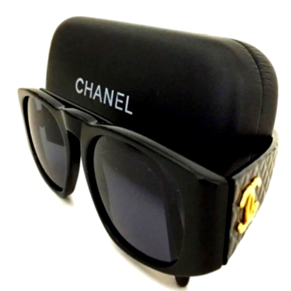 CHANEL MATELASSE 01450 CC LOGO BLACK SUNGLASSES VINTAGE/R5386 - Picture 10 of 10